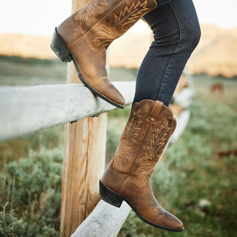 Ariat Heritage R Toe Western Boot