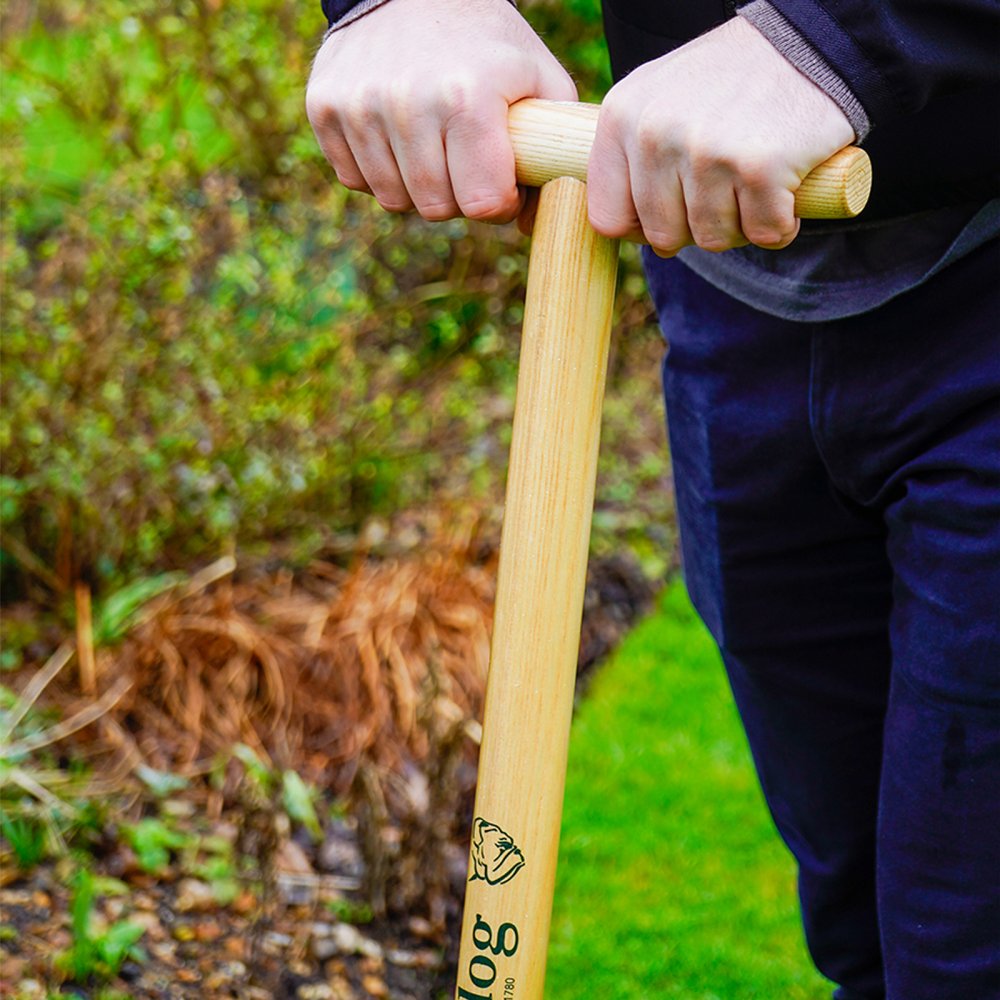 Bulldog Premier Bulb Planter 28" with T-Handle