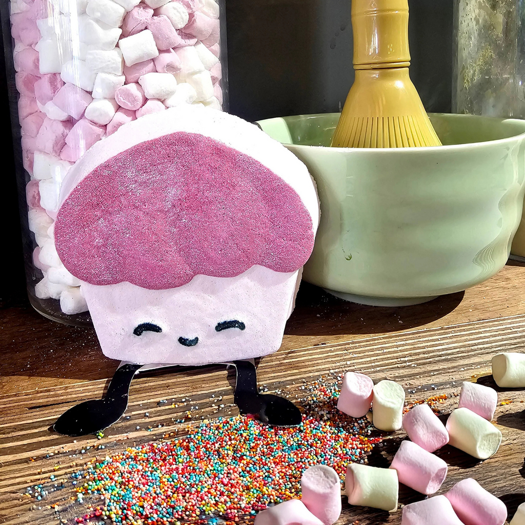 Bomb Cosmetics Chloe the Cupcake Fizzy Rascal