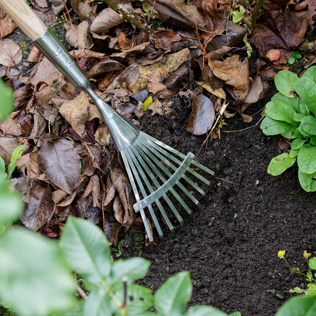 Burgon & Ball Long Handled Shrub Rake - RHS Endorsed