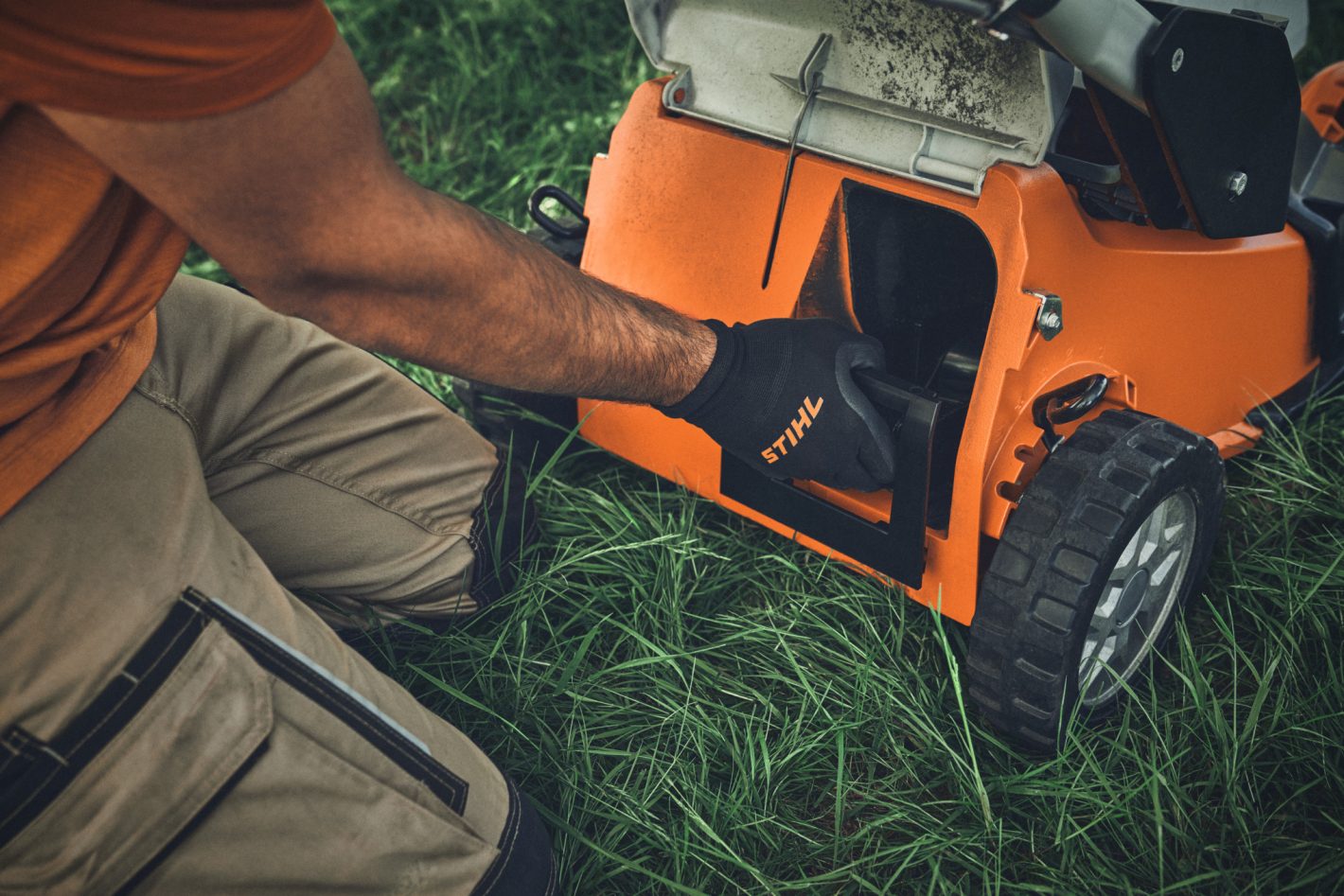 STIHL RMA 750 V Cordless Lawn Mower